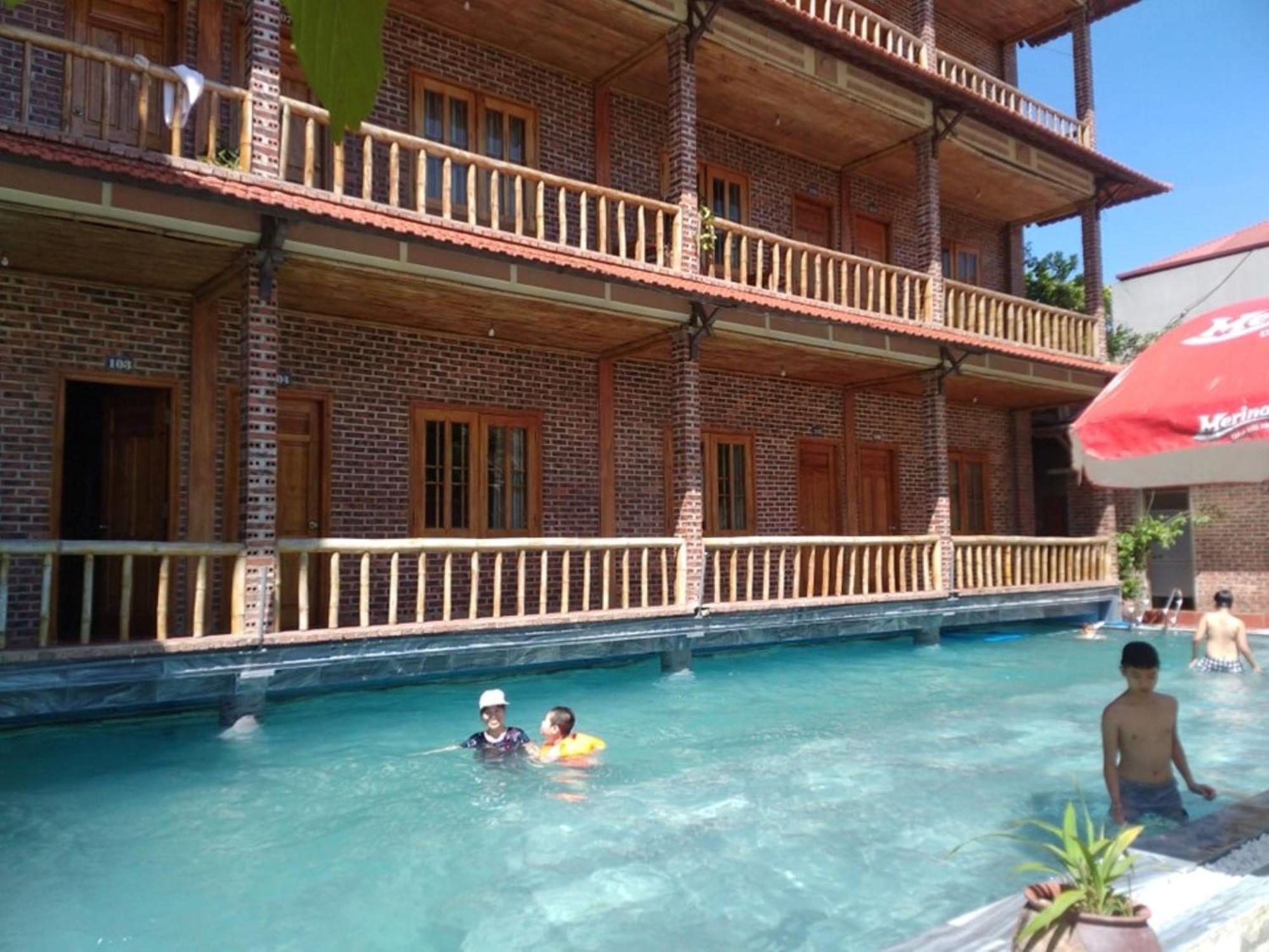 Ho Nui Dinh Hotel Ninh Bình Exteriör bild