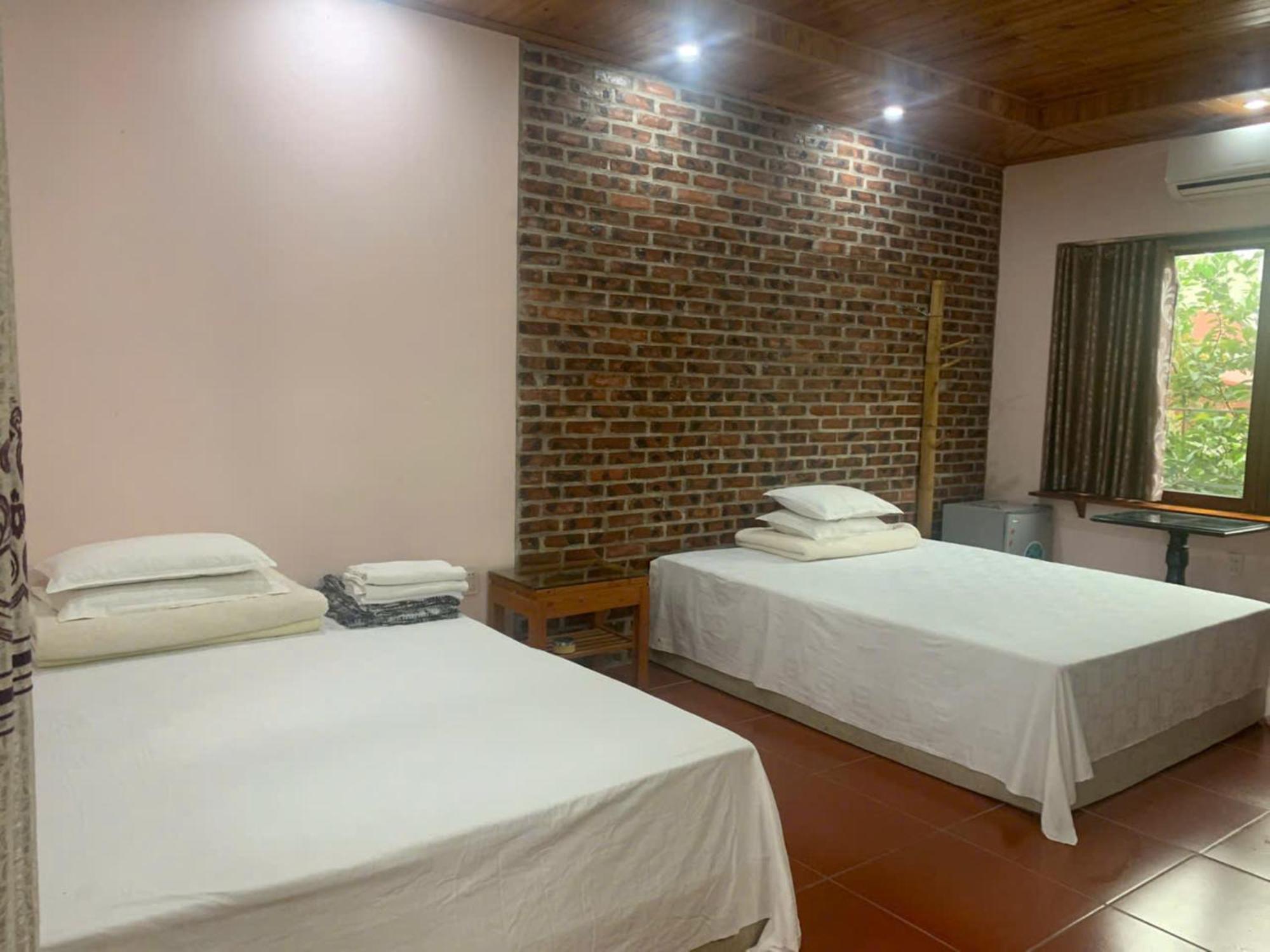 Ho Nui Dinh Hotel Ninh Bình Exteriör bild